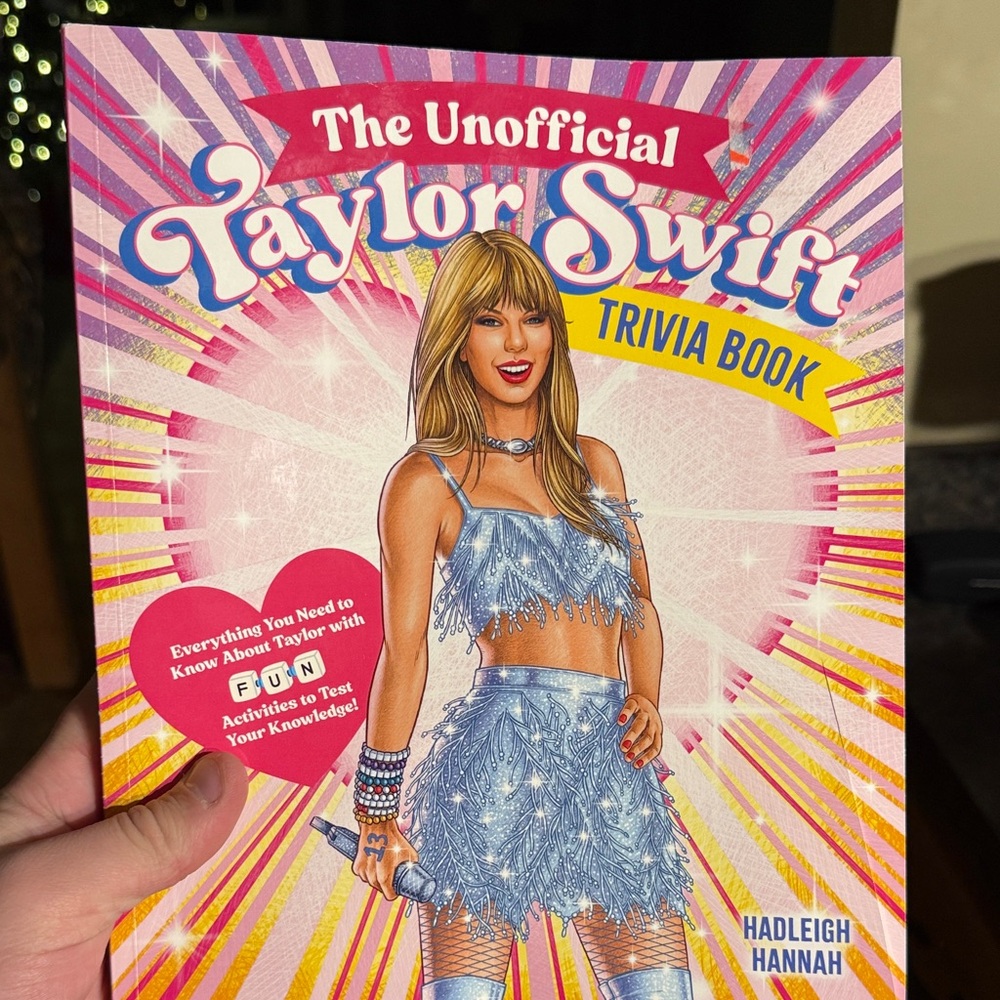 Taylor Swift Activity Book